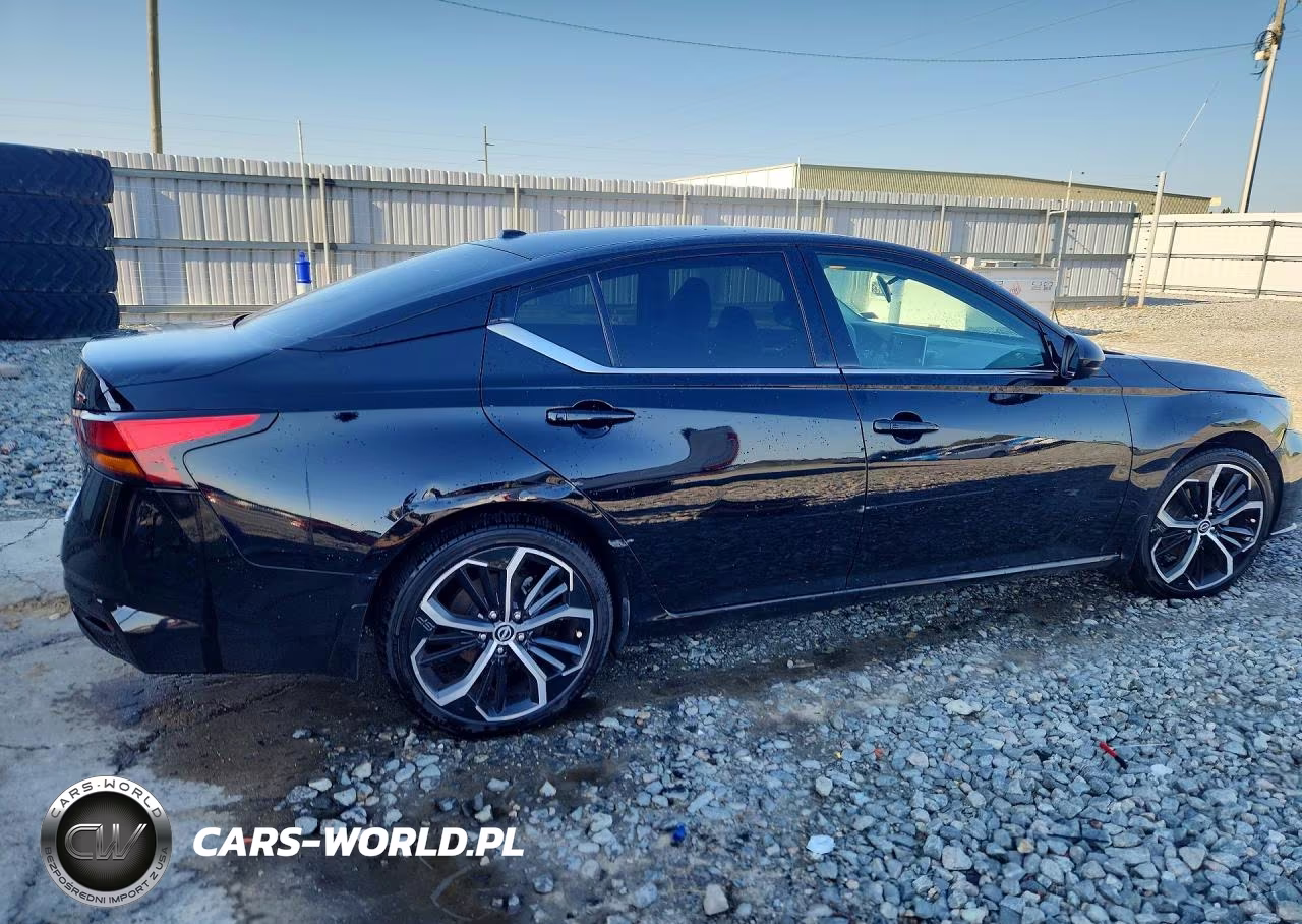 2023 Nissan Altima Sr VIN:1N4BL4CV5PN387842 - 3