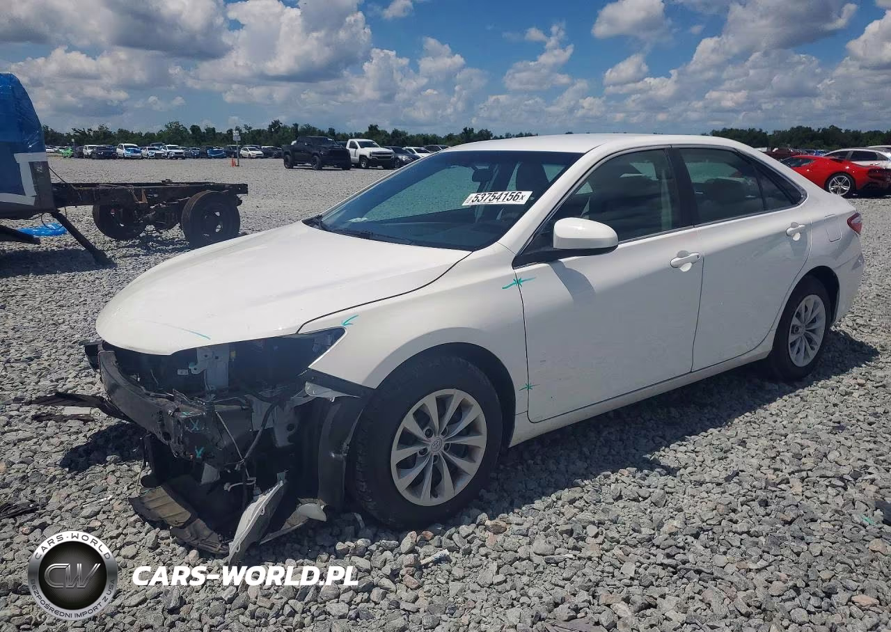 2016 Toyota Camry Le