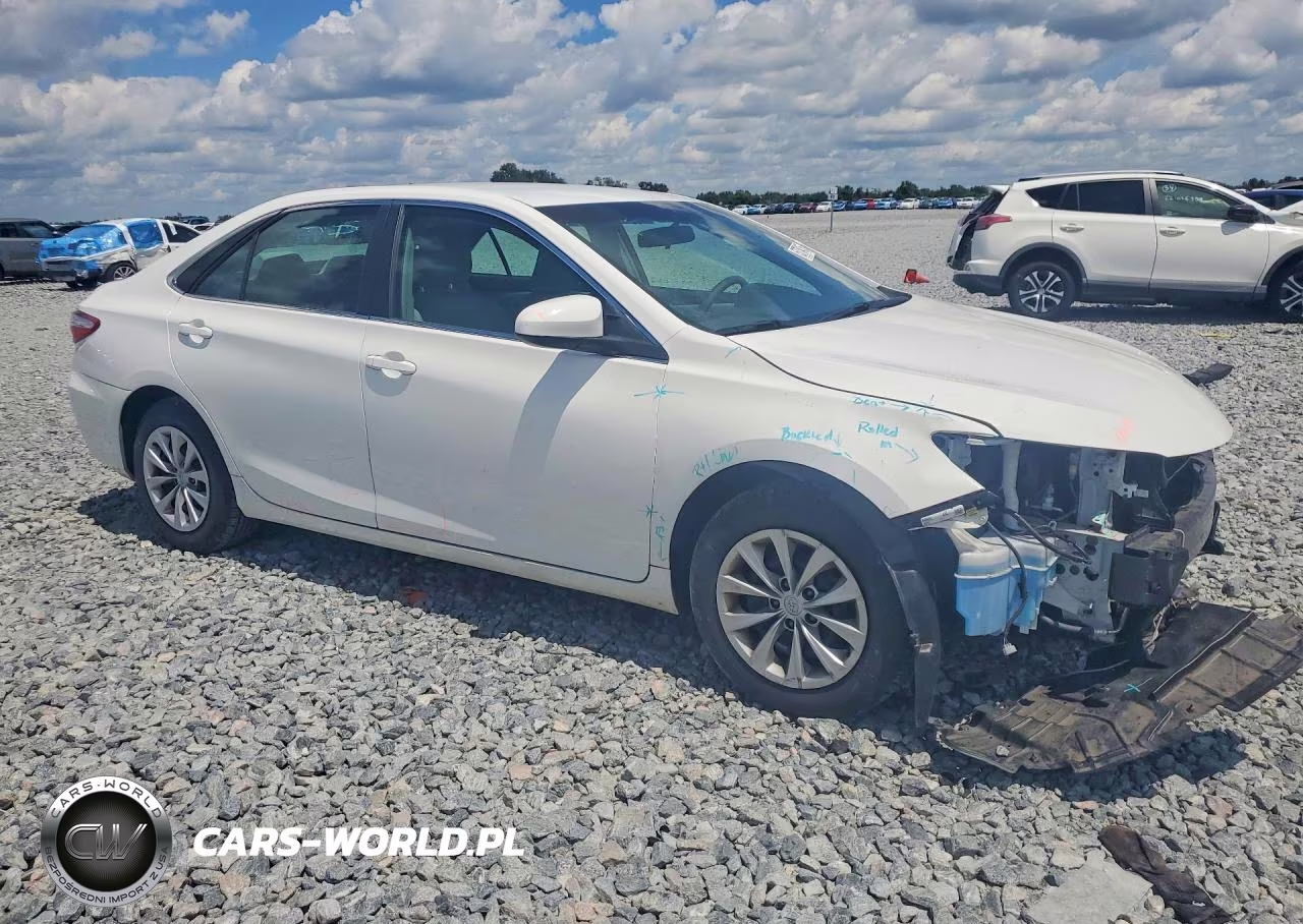 2016 Toyota Camry Le VIN:4T4BF1FK5GR517904 - 4