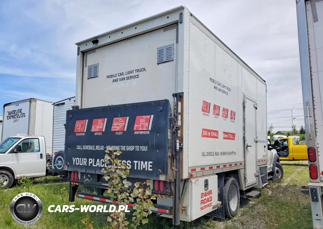 2021 Ford F550 Super Duty Box Truck VIN:1FDUF5GN1MED08989 - 3