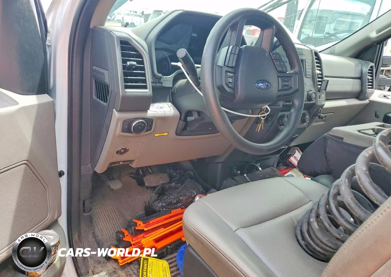 2021 Ford F550 Super Duty Box Truck VIN:1FDUF5GN1MED08989 - 8