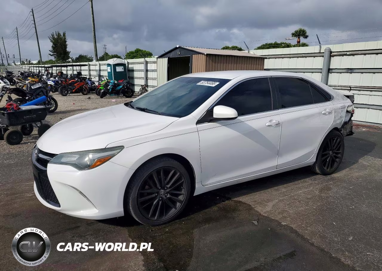 2016 Toyota Camry Se – zdjęcie 1 z 12