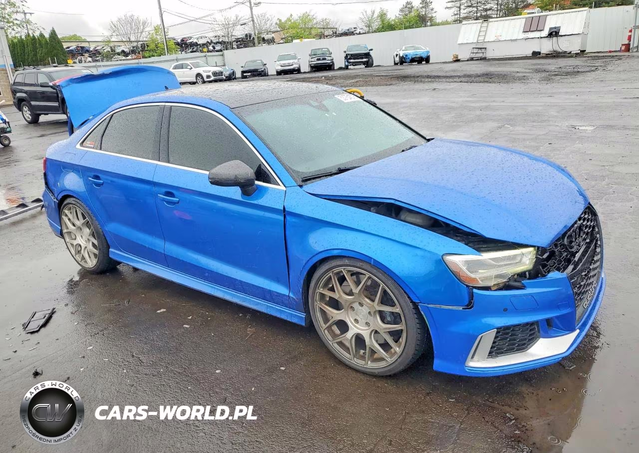 2019 Audi Rs3 VIN:WUABWGFFXKA901971 - 4