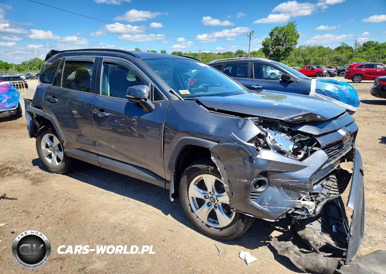 2021 Toyota Rav4 Xle VIN:2T3W1RFV5MC086441 - 4