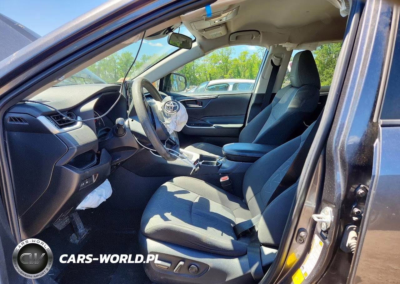 2021 Toyota Rav4 Xle VIN:2T3W1RFV5MC086441 - 7