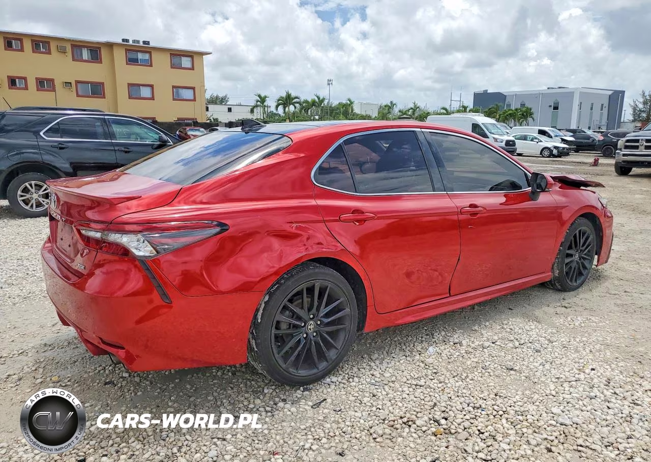 2021 Toyota Camry Xse VIN:4T1K61AK9MU421030 - 3