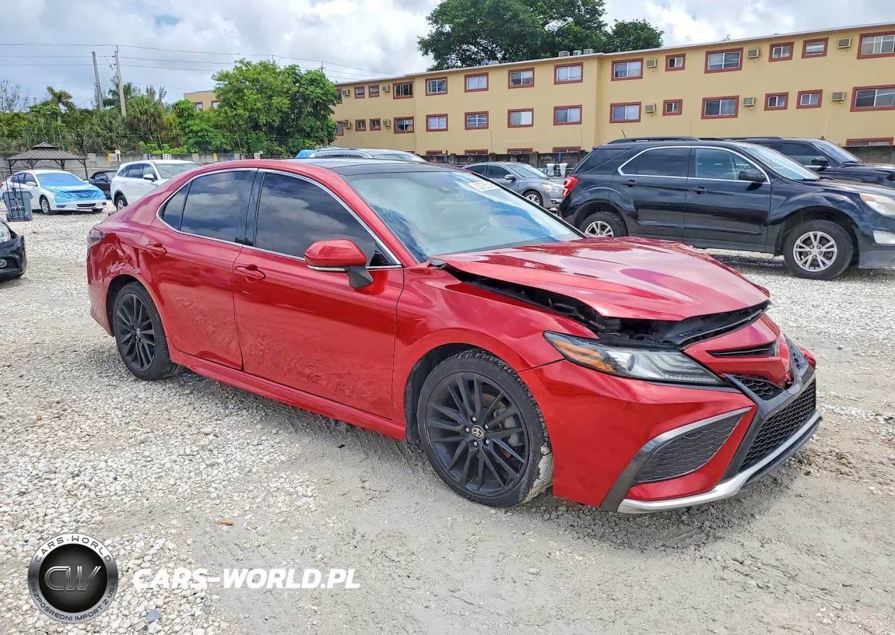 2021 Toyota Camry Xse VIN:4T1K61AK9MU421030 - 4