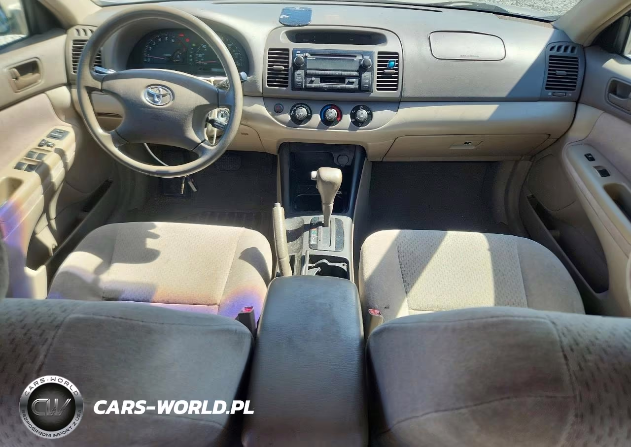 2003 Toyota Camry Le VIN:4T1BE32K13U663922 - 8