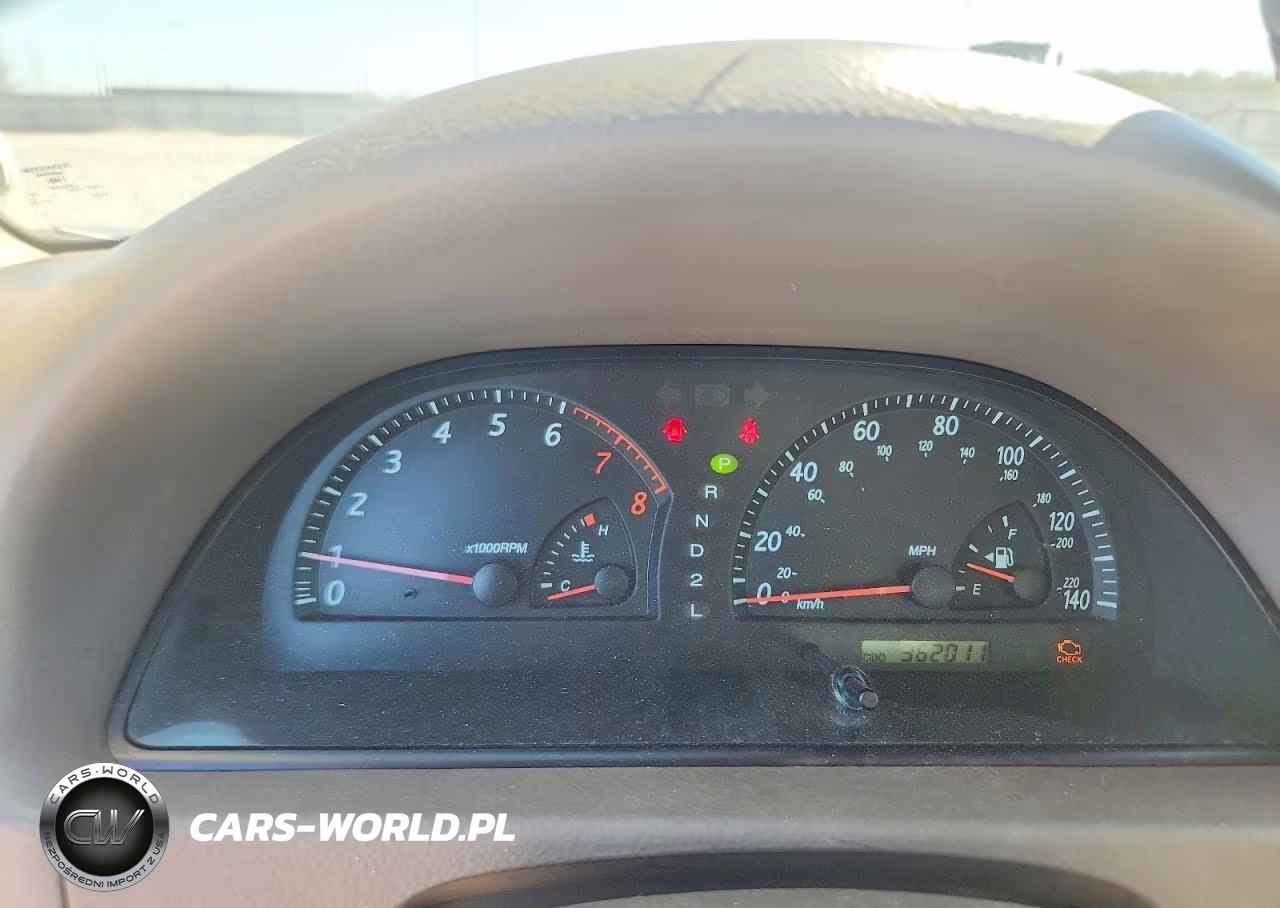 2003 Toyota Camry Le VIN:4T1BE32K13U663922 - 9