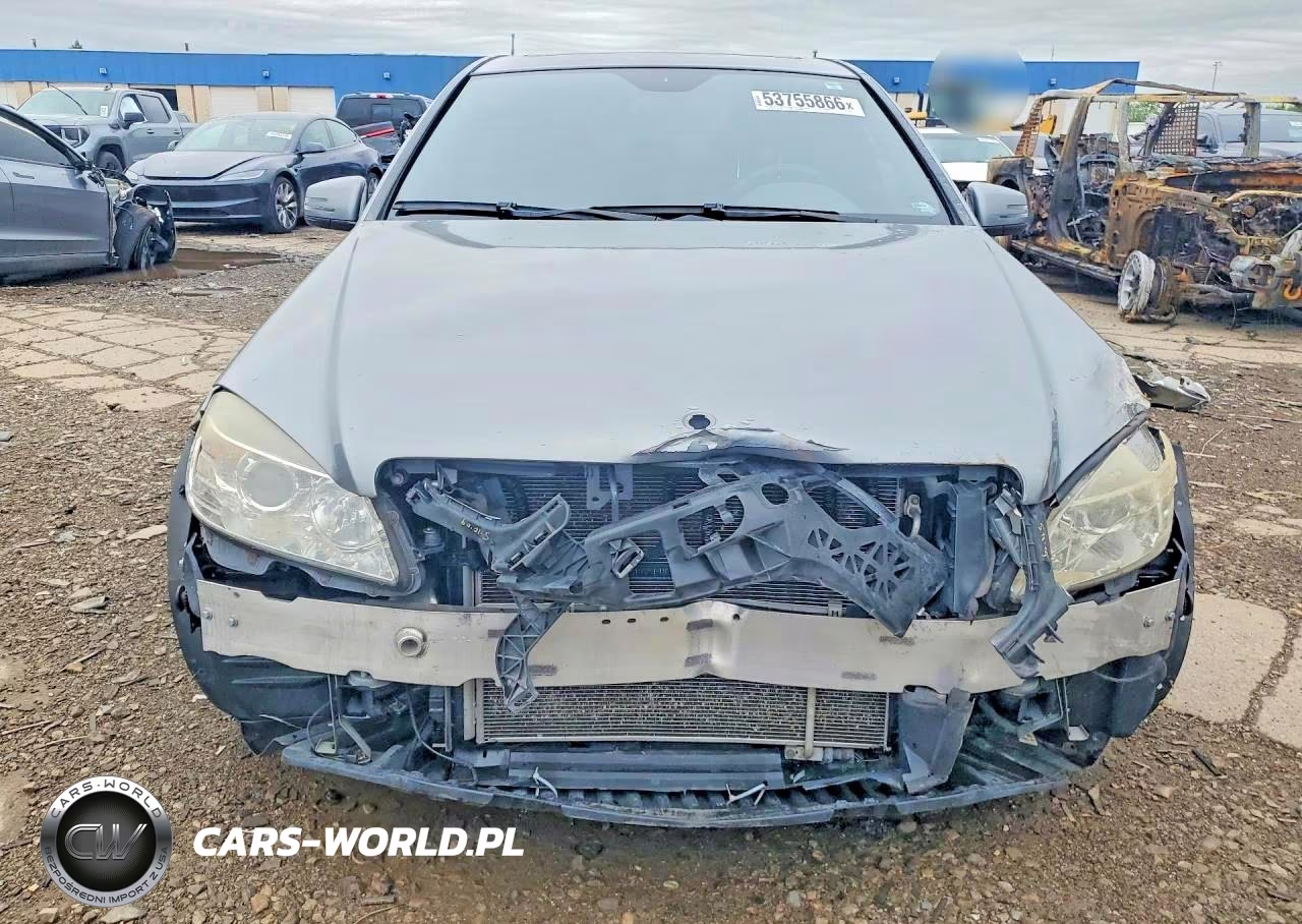 2010 Mercedes-Benz C 300 4Matic VIN:WDDGF8BB9AR100580 - 5