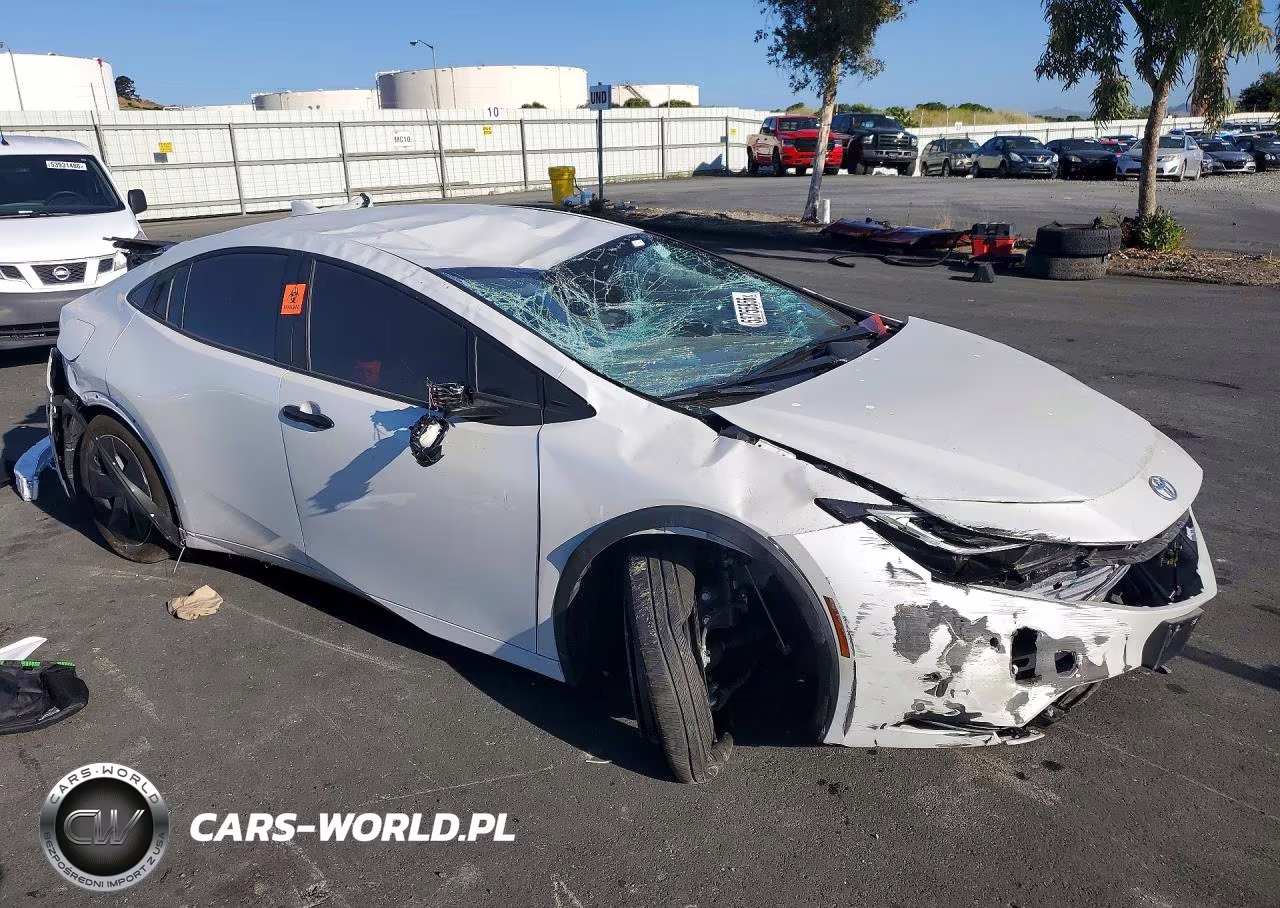 2025 Toyota Prius Plug-In Hybrid Se VIN:JTDACACU4S3050627 - 4