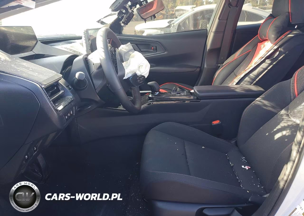 2025 Toyota Prius Plug-In Hybrid Se VIN:JTDACACU4S3050627 - 7