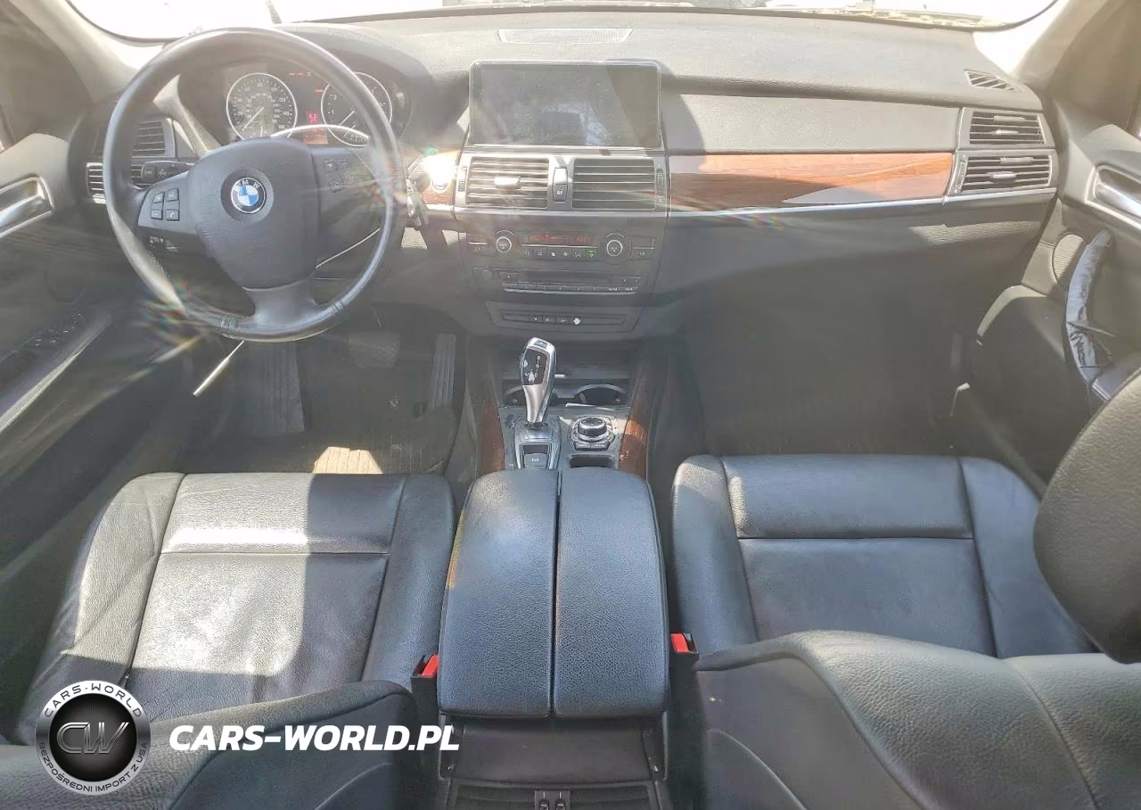 2012 BMW X5 xDrive35I VIN:5UXZV4C5XCL748831 - 8