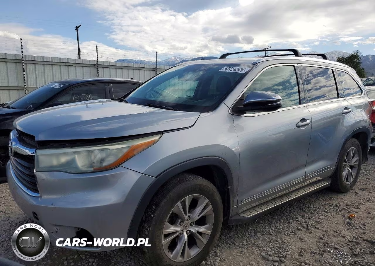 2015 Toyota Highlander Xle – zdjęcie 1 z 12