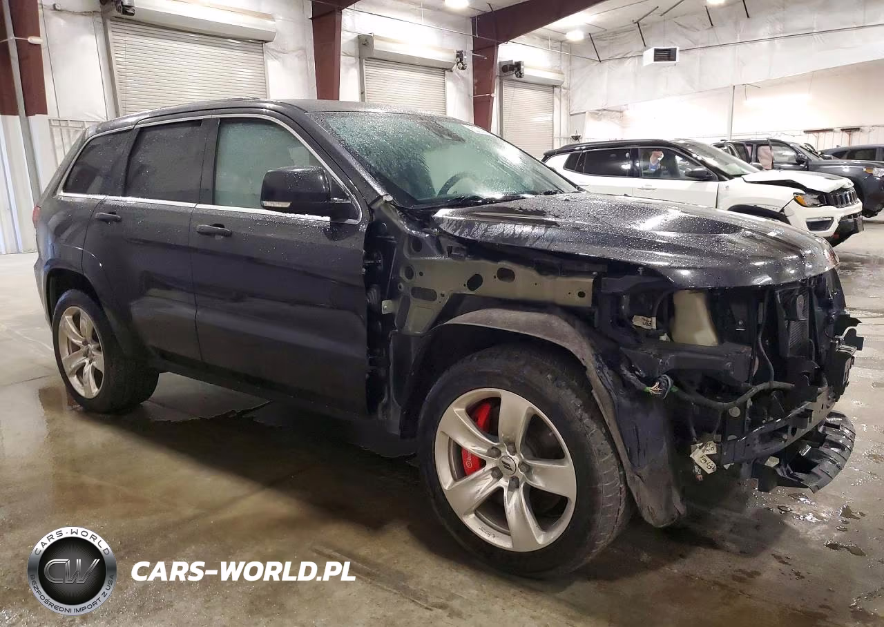 2015 Jeep Grand Cherokee Srt-8 VIN:1C4RJFDJ2FC888185 - 4
