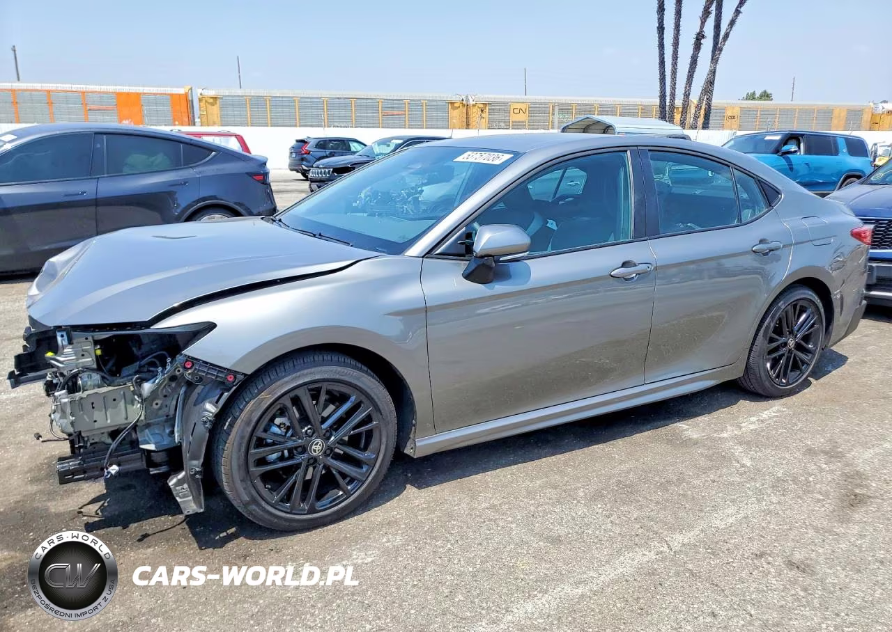 2026 Toyota Camry Se – zdjęcie 1 z 13