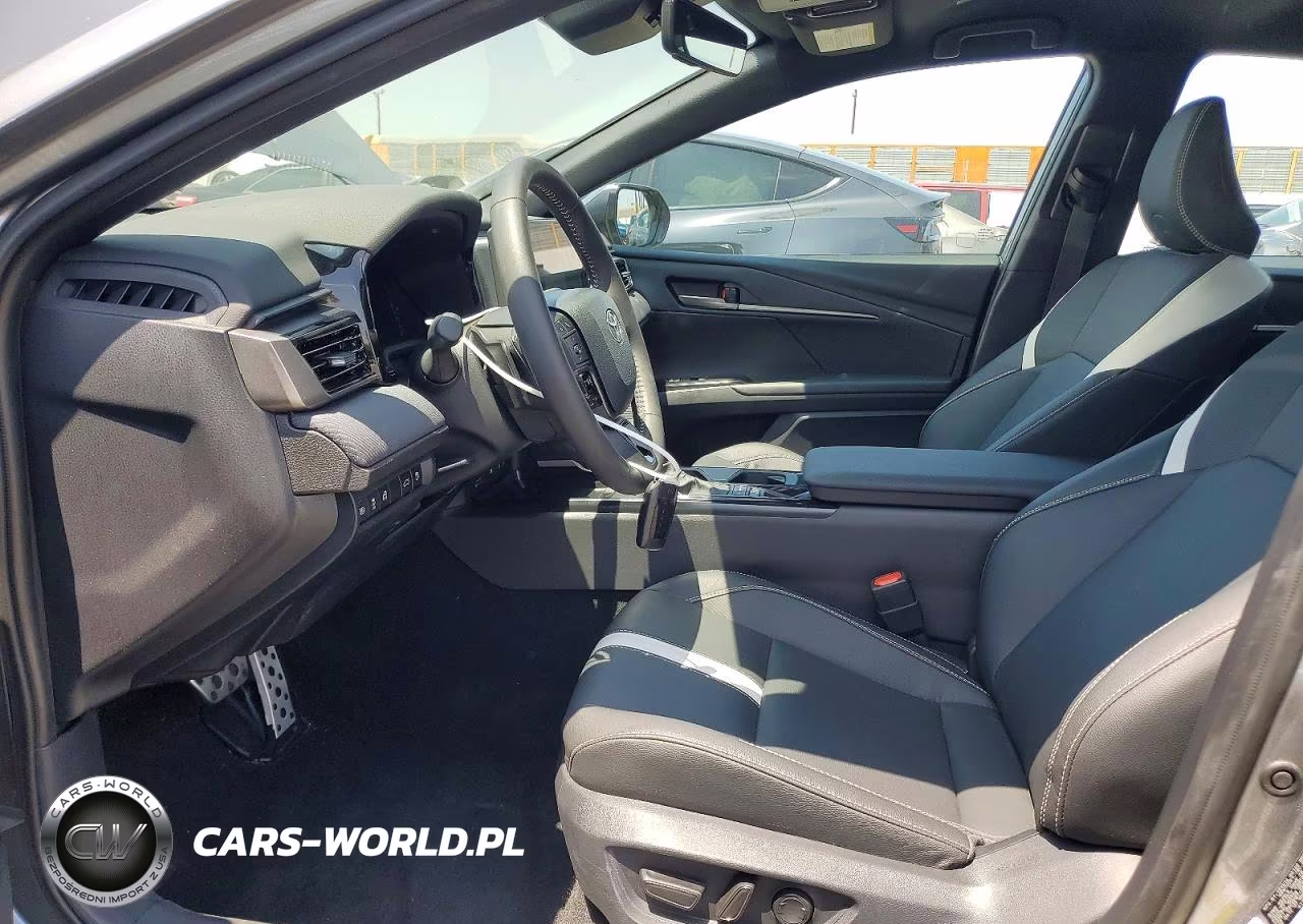 2026 Toyota Camry Se VIN:4T1DAACK2TU274164 - 7