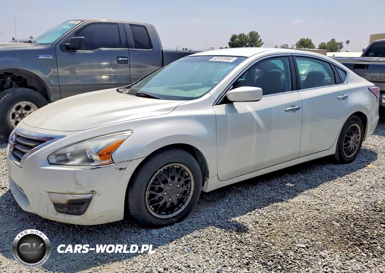 2014 Nissan Altima 2.5 S – zdjęcie 1 z 12
