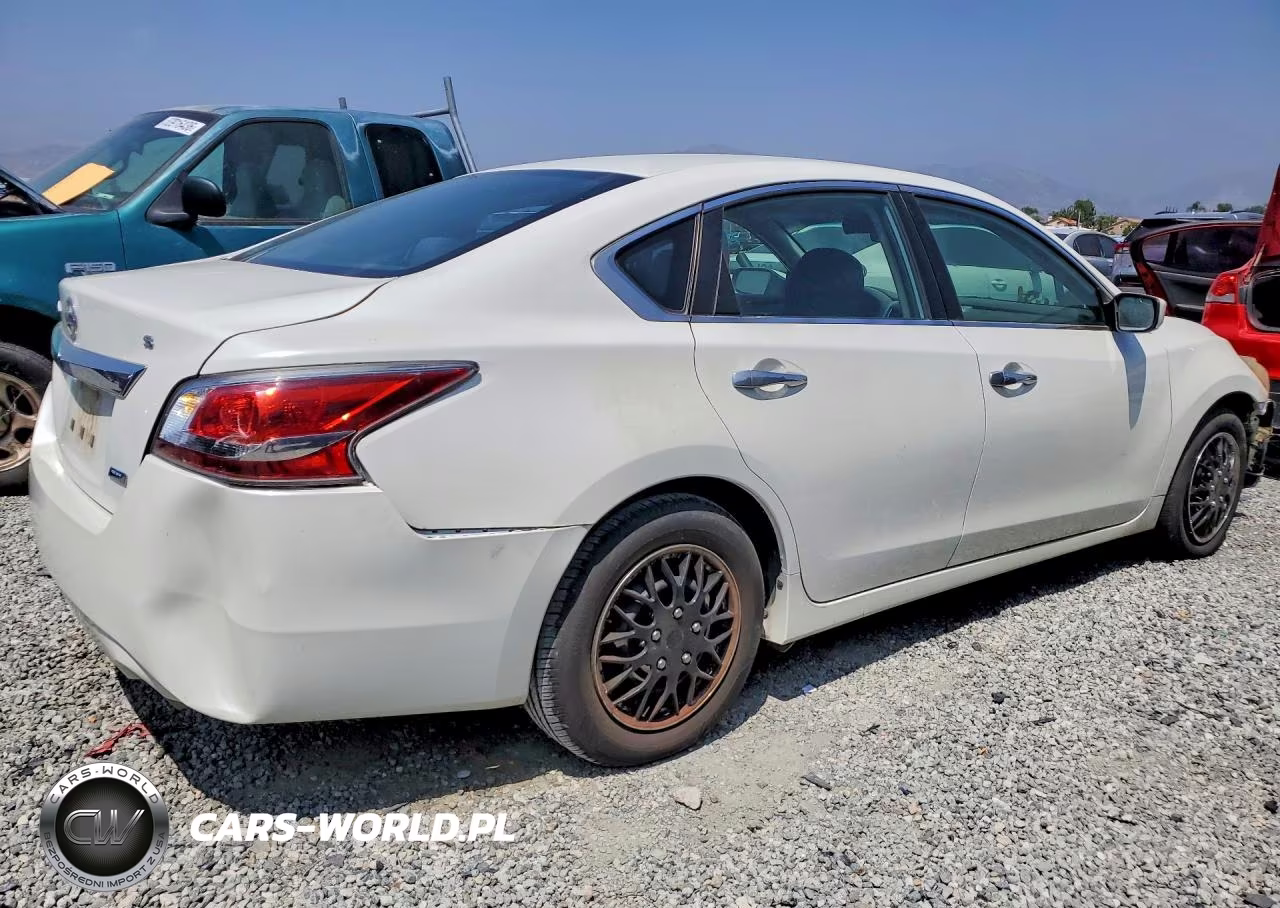 2014 Nissan Altima 2.5 S VIN:1N4AL3AP6EC273951 - 3