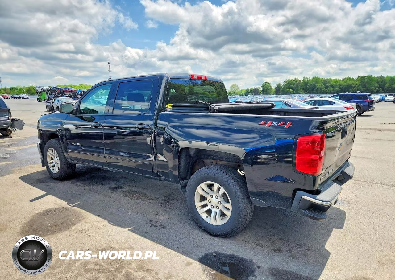 2018 Chevrolet Silverado K1500 Lt VIN:3GCUKREC2JG249528 - 2