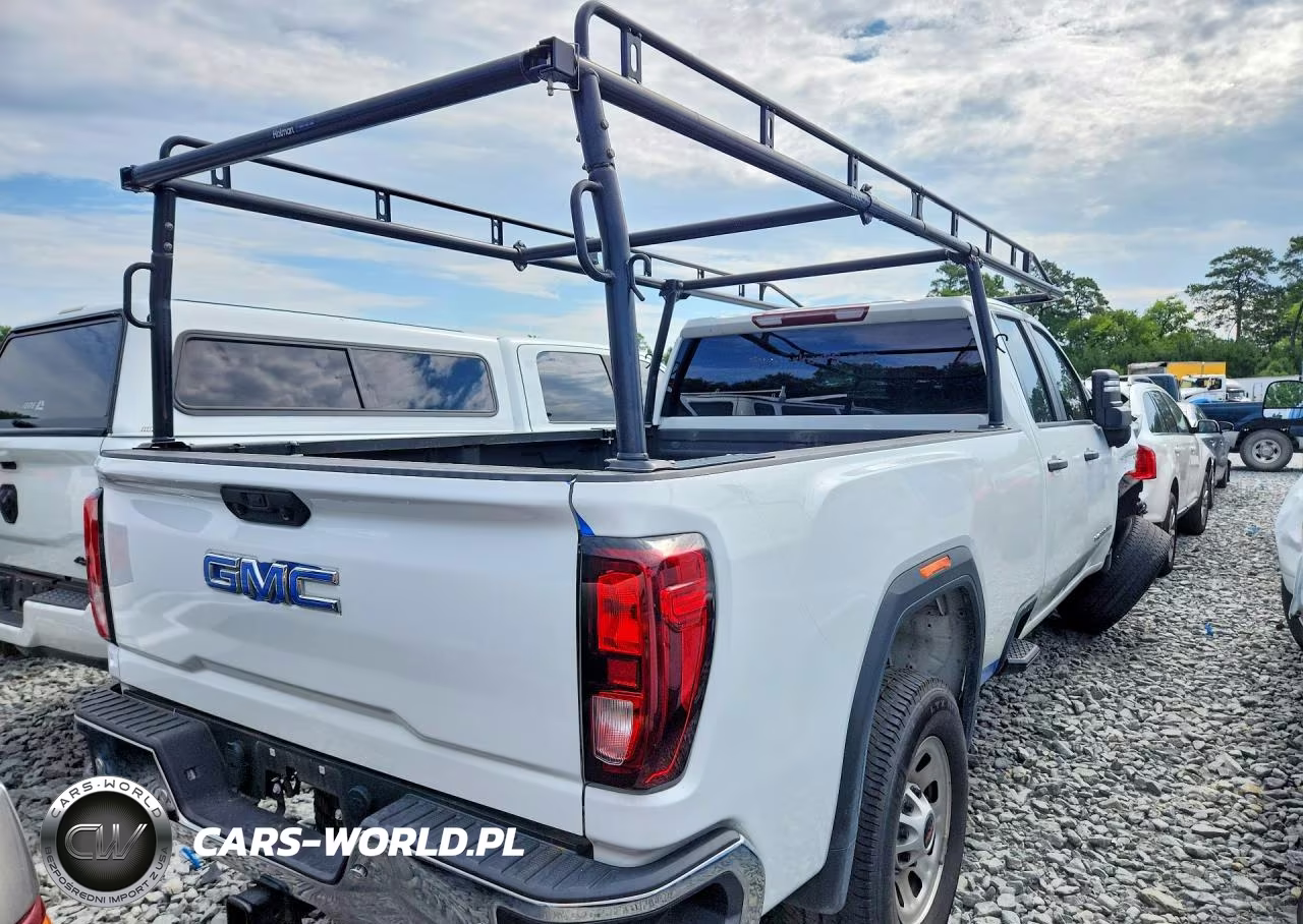 2024 GMC Sierra C2500 Heavy Duty VIN:1GT58LE70RF425301 - 3