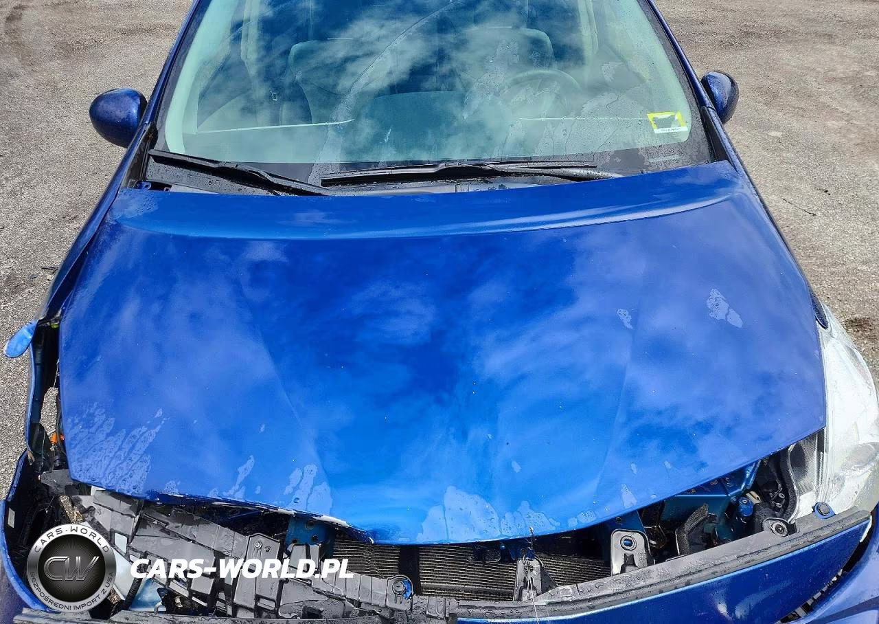 2017 Toyota Prius V Four VIN:JTDZN3EUXHJ071301 - 11