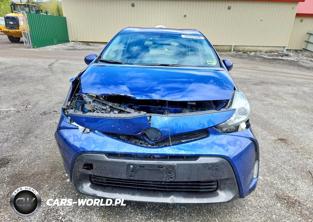 2017 Toyota Prius V Four VIN:JTDZN3EUXHJ071301 - 5