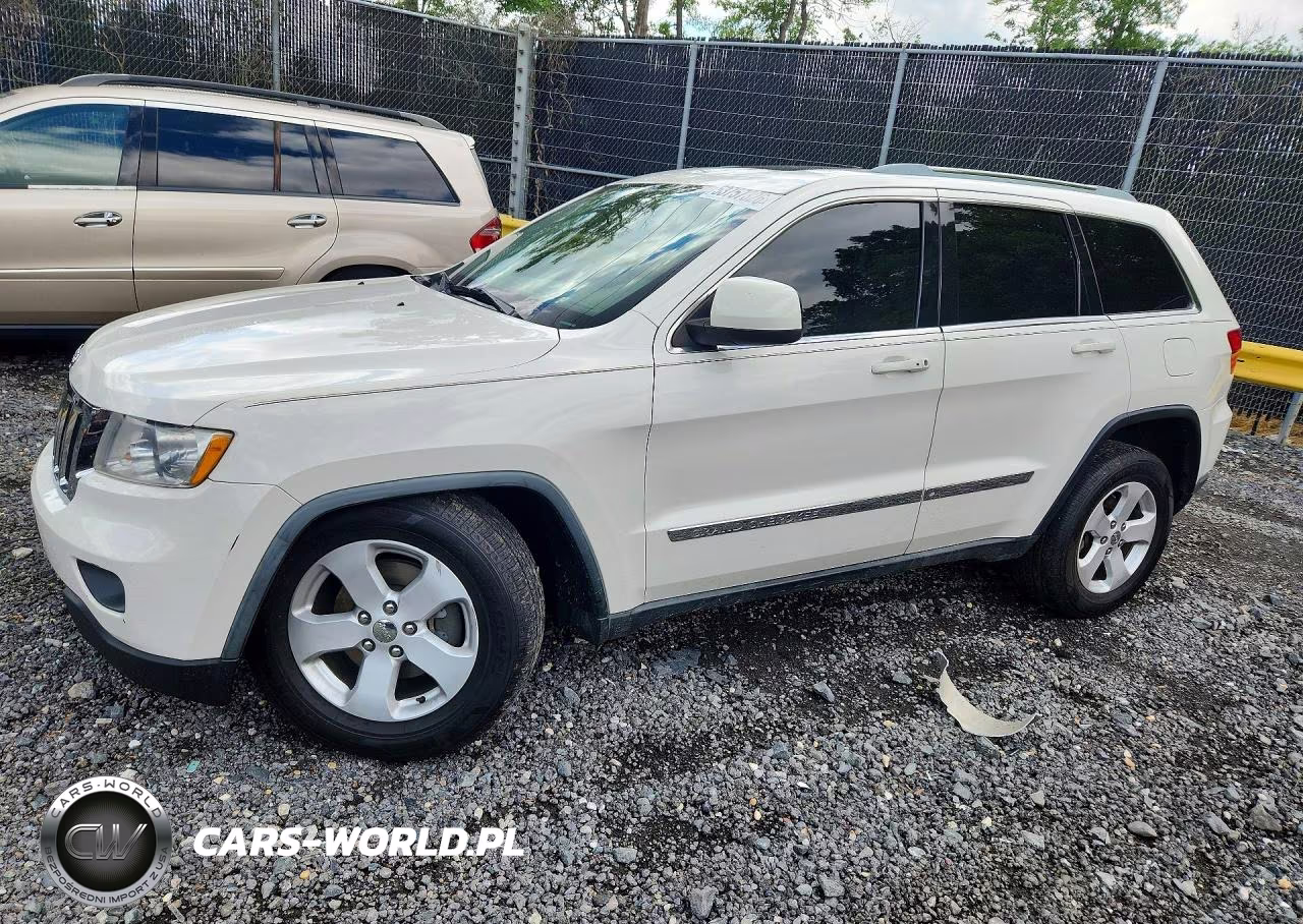 2011 Jeep Grand Cherokee Laredo