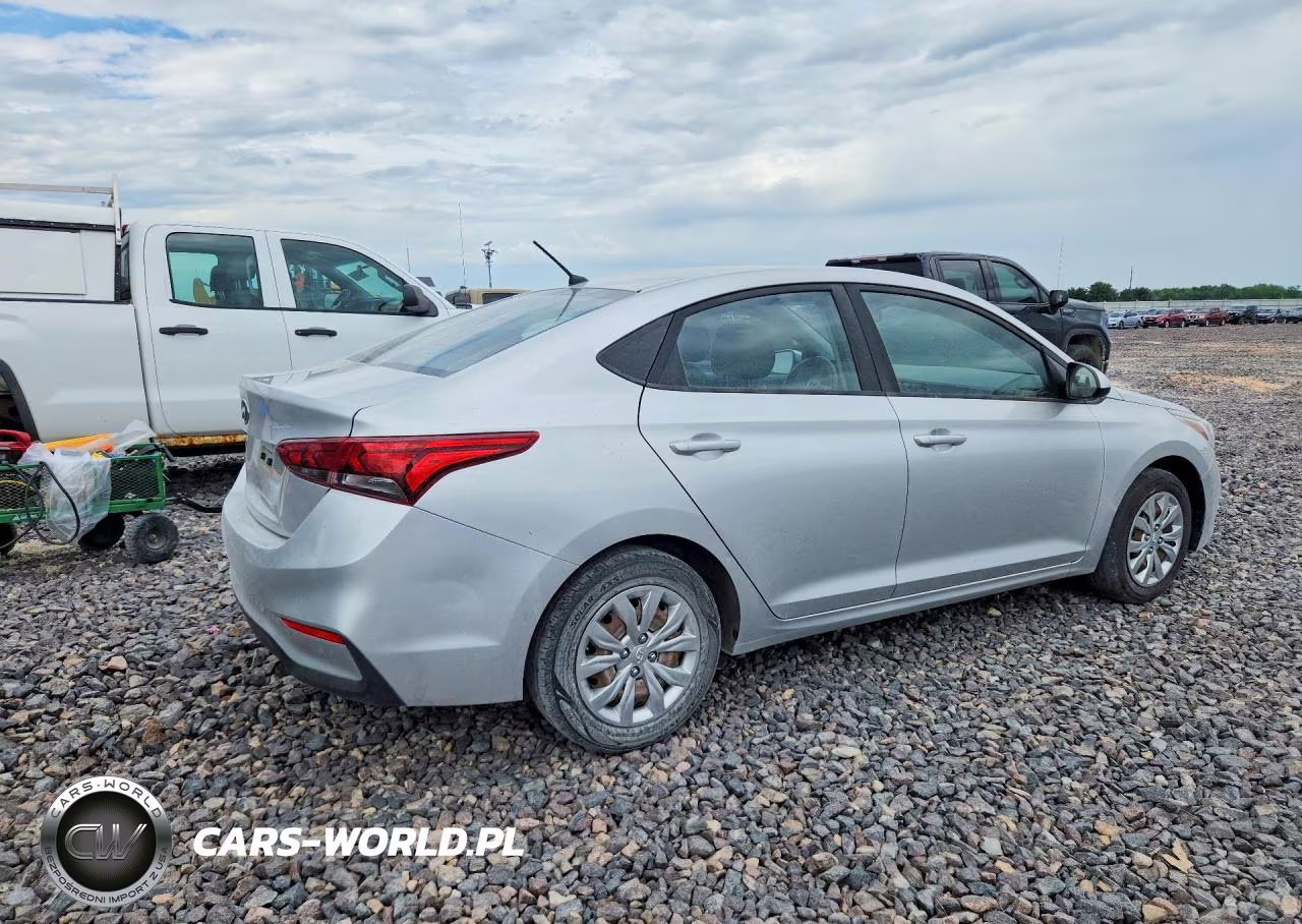 2019 Hyundai Accent Se VIN:3KPC24A30KE050897 - 3