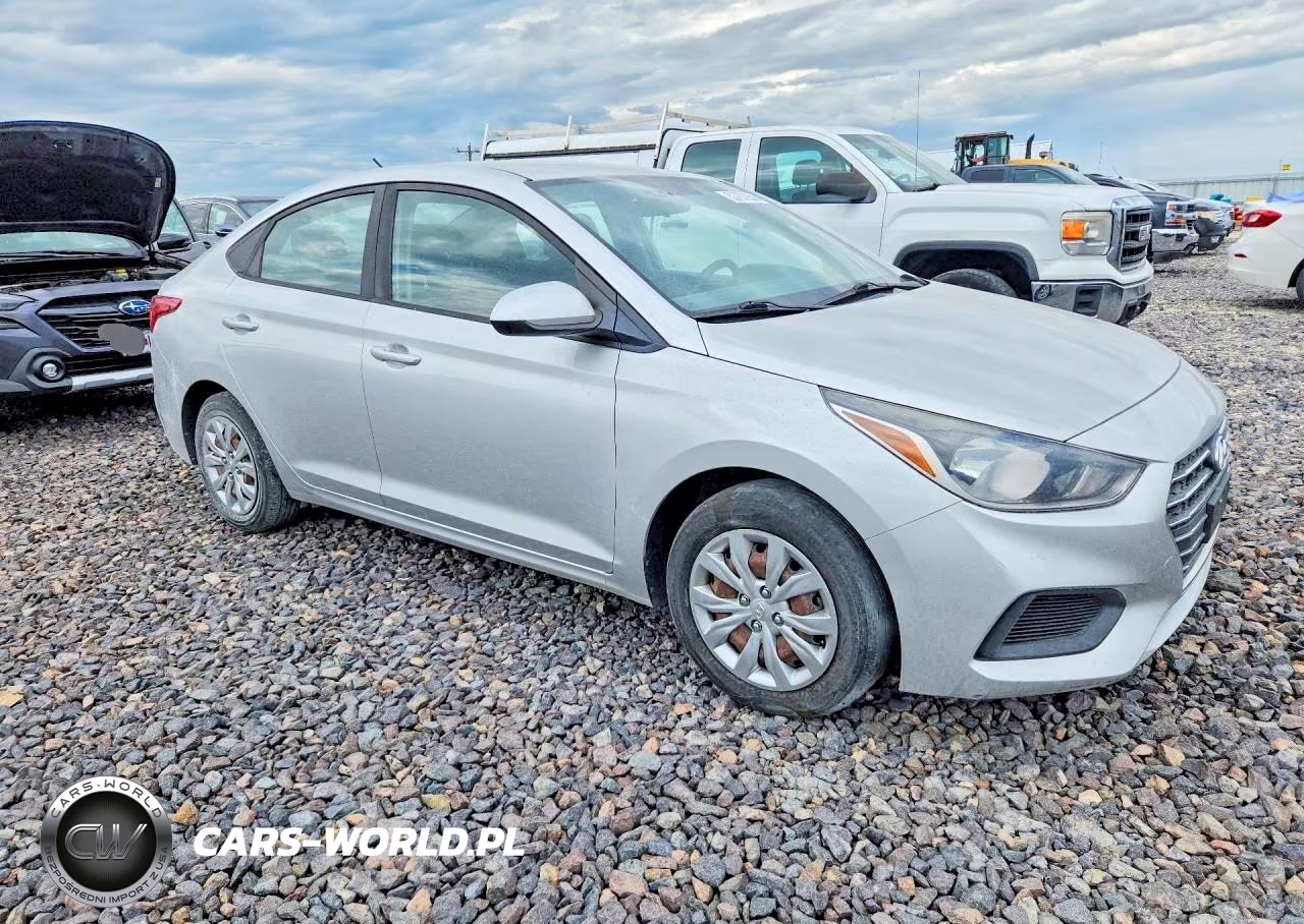 2019 Hyundai Accent Se VIN:3KPC24A30KE050897 - 4