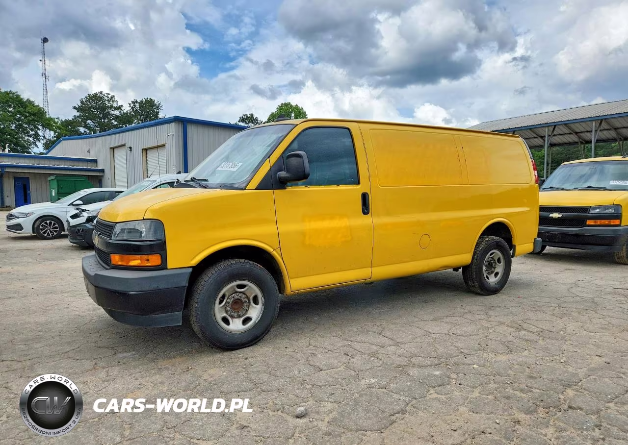 2020 Chevrolet Express G2500