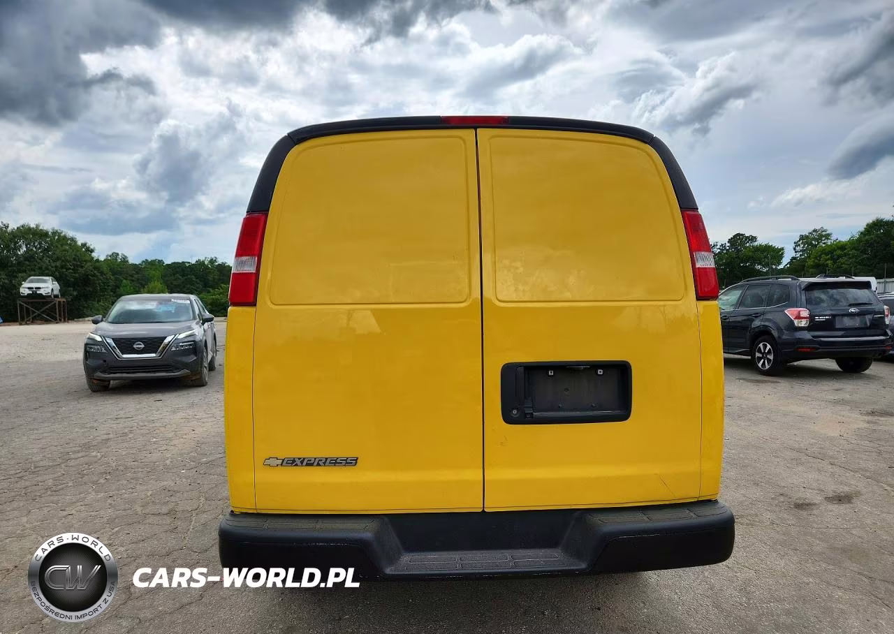 2020 Chevrolet Express G2500 VIN:1GCWGAFP6L1227112 - 6