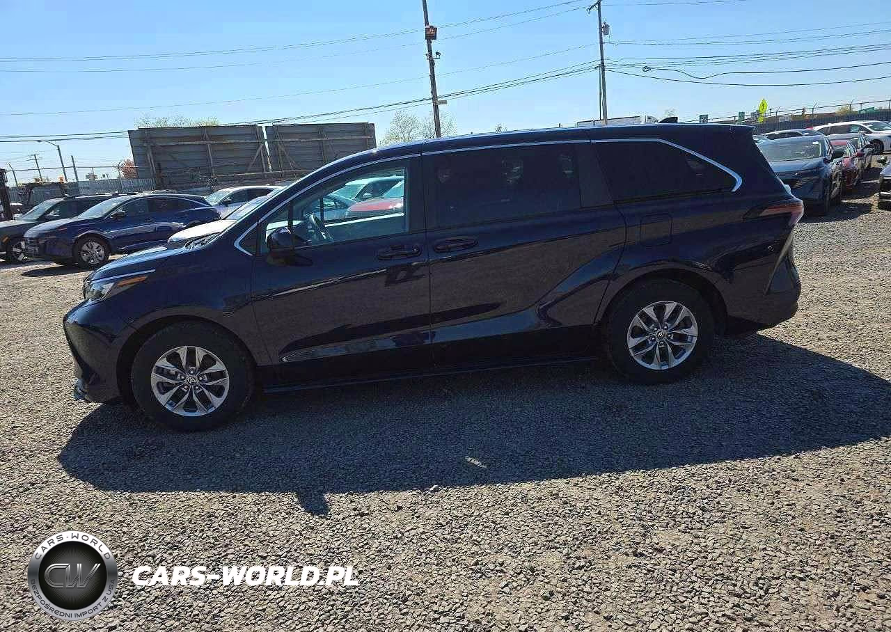 2024 Toyota Sienna Le VIN:5TDKSKFC5RS136232 - 14