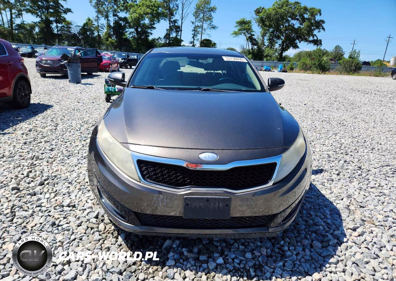 2013 Kia Optima Lx VIN:5XXGM4A74DG216637 - 5