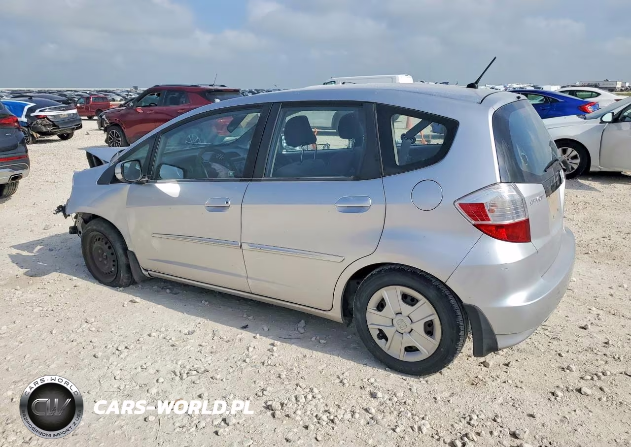 2013 Honda Fit VIN:JHMGE8H3XDC064594 - 2