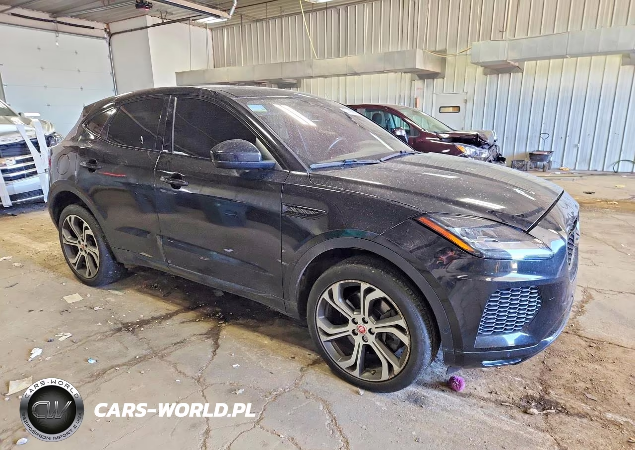 2018 Jaguar E-Pace First Edition VIN:SADFL2FXXJ1Z03516 - 4