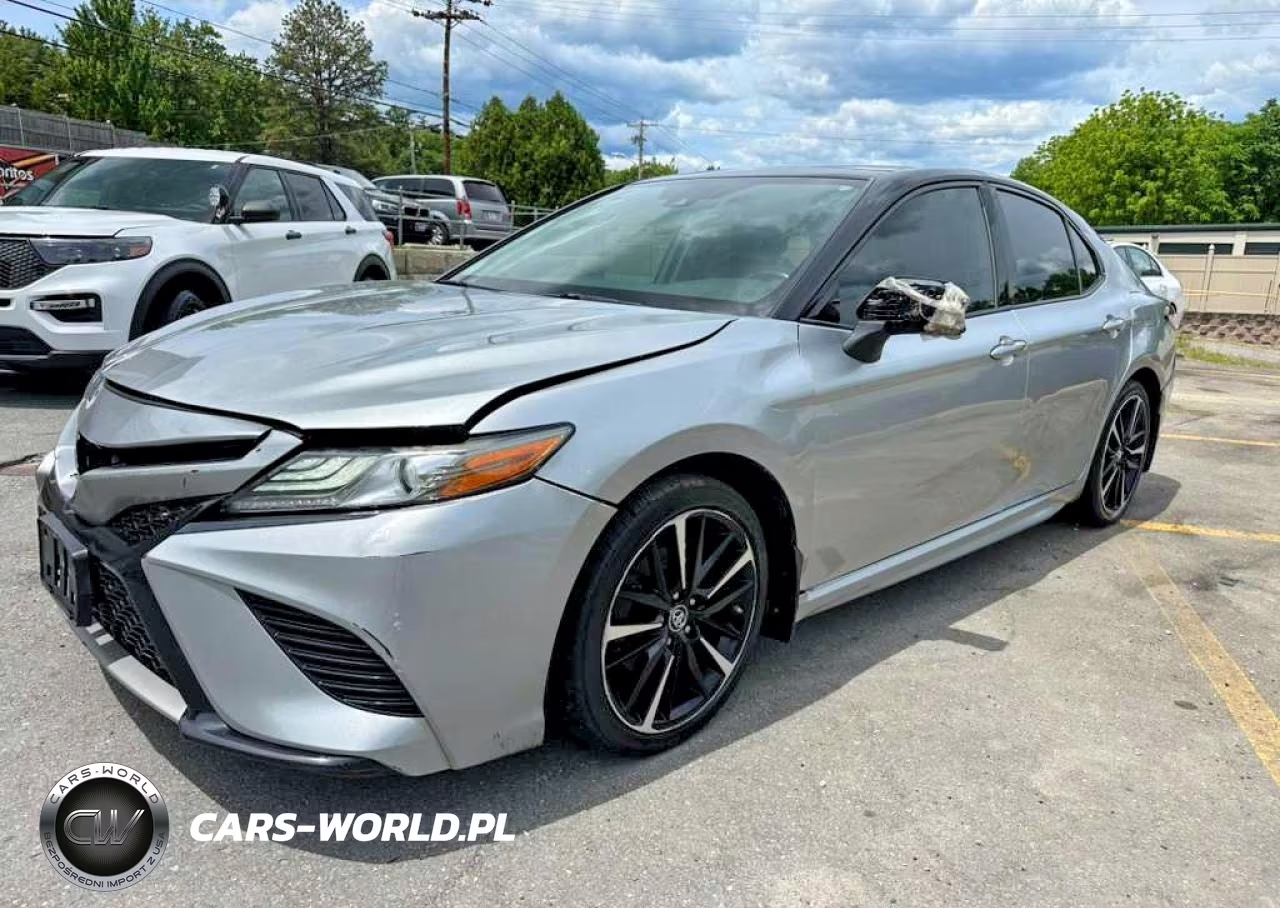 2019 Toyota Camry Xse – zdjęcie 1 z 10