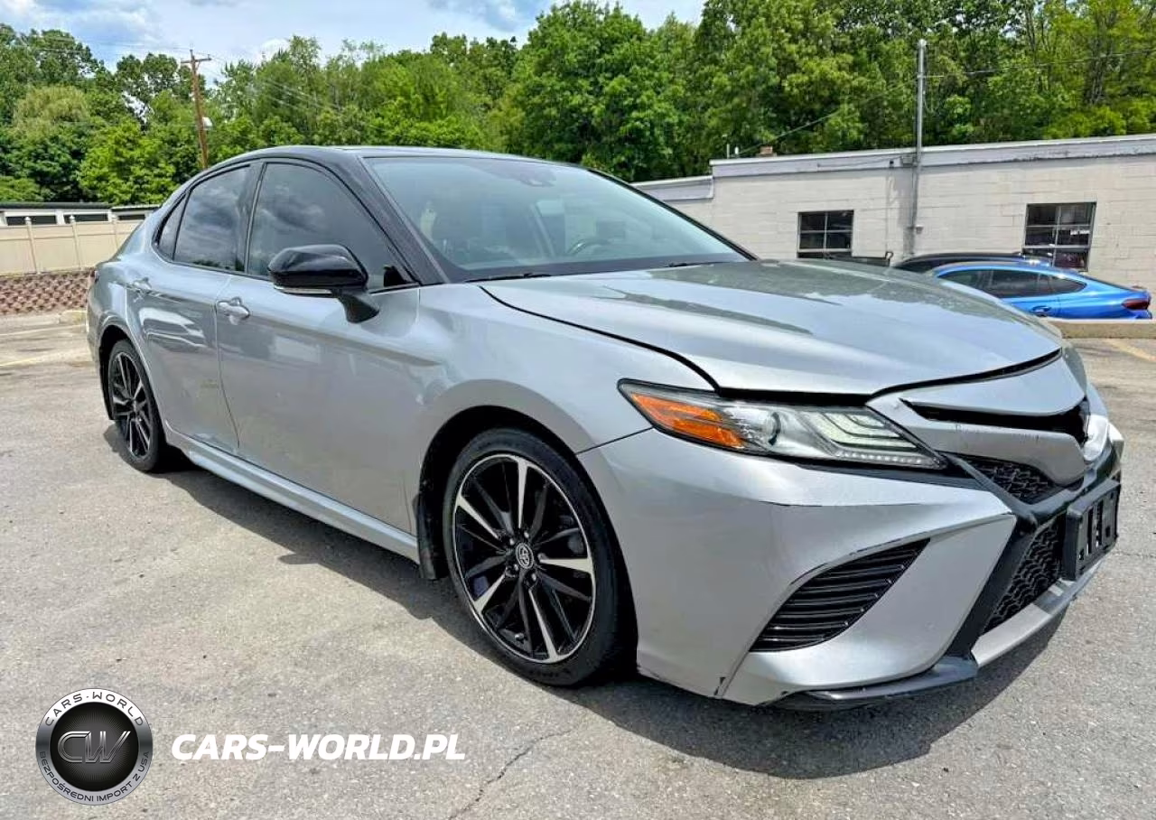 2019 Toyota Camry Xse VIN:4T1B61HK2KU279395 - 4