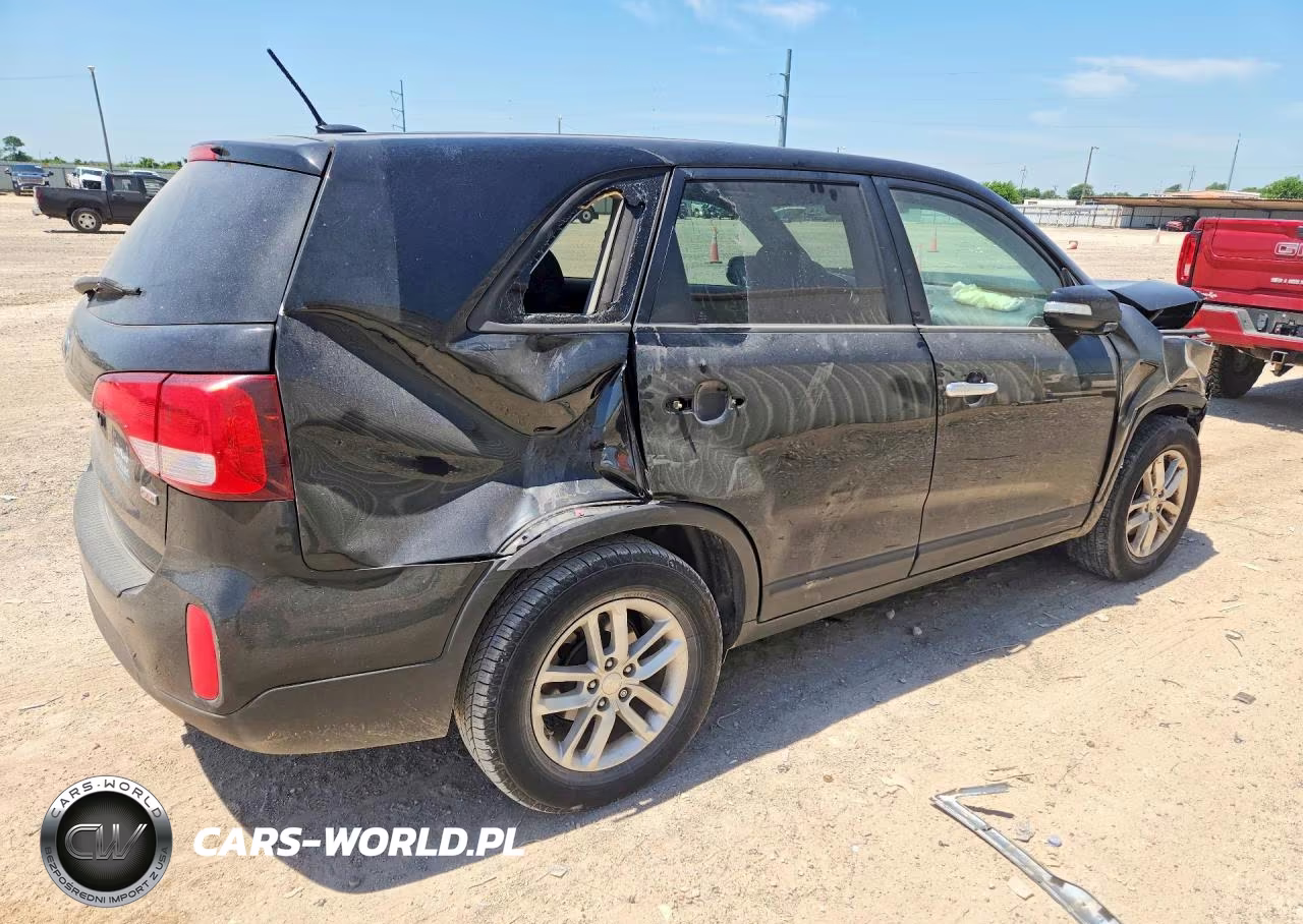 2014 Kia Sorento Lx VIN:5XYKT3A61EG427659 - 3