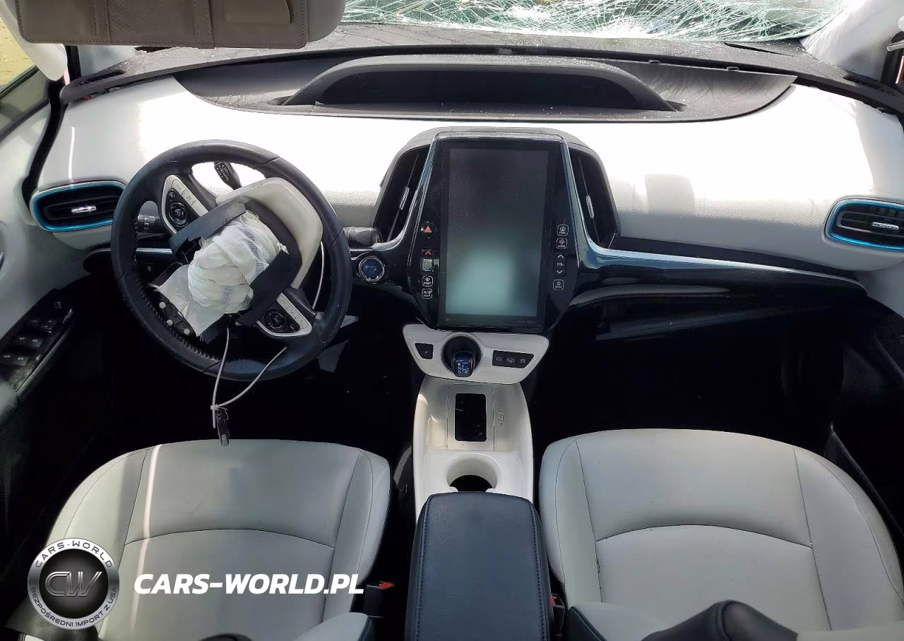 2018 Toyota Prius Prime Premium VIN:JTDKARFP3J3073670 - 8
