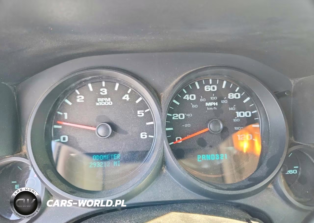 2008 Chevrolet Silverado C1500 VIN:2GCEC19C181314059 - 9
