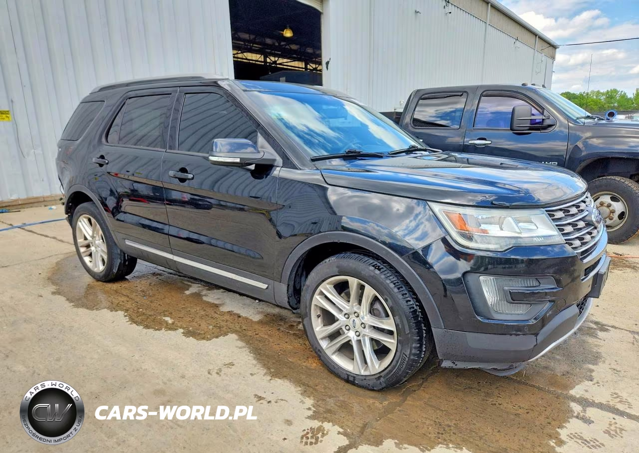 2016 Ford Explorer Xlt VIN:1FM5K8D83GGA22067 - 4