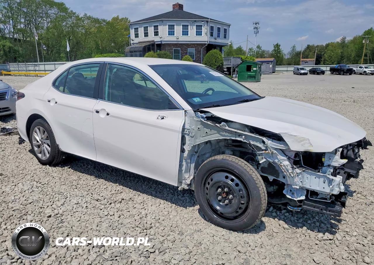 2021 Toyota Camry Le VIN:4T1C11BK5MU035643 - 4