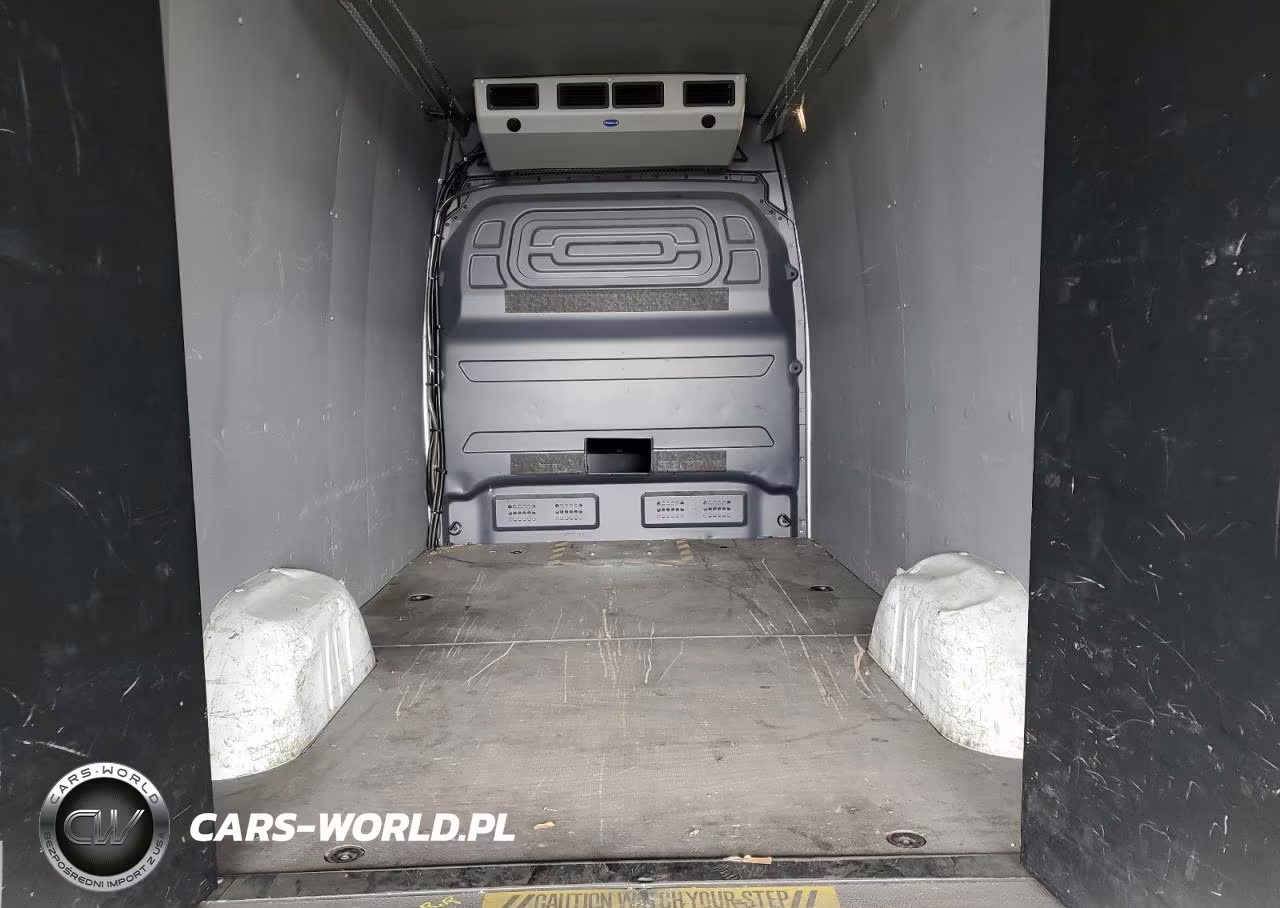 2020 Mercedes-Benz Sprinter 2500 VIN:W1X4EBHY2LP245189 - 10