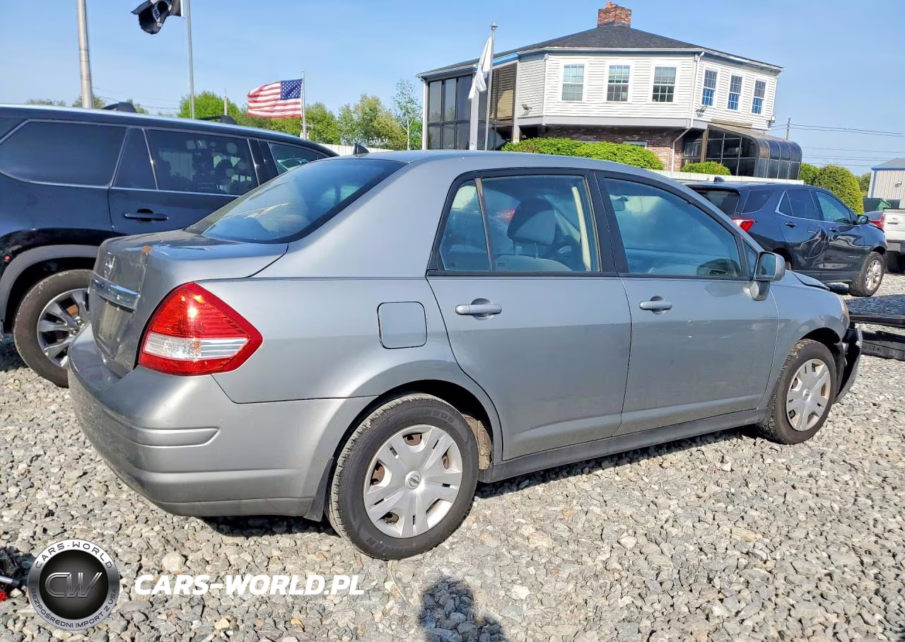 2010 Nissan Versa 1.8 S VIN:3N1BC1AP8AL382075 - 3