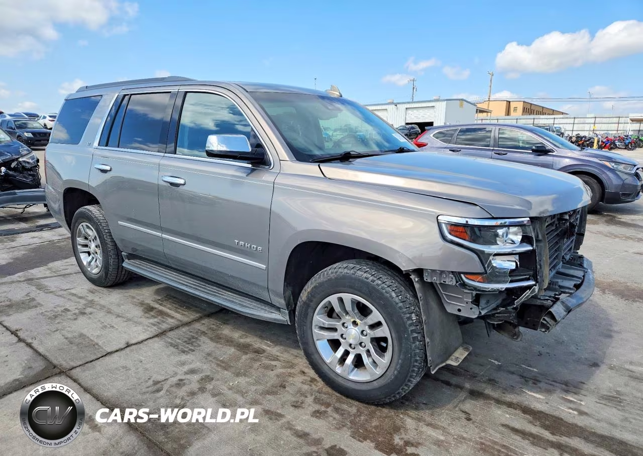 2017 Chevrolet Tahoe C1500 Lt VIN:1GNSCBKC7HR170146 - 4