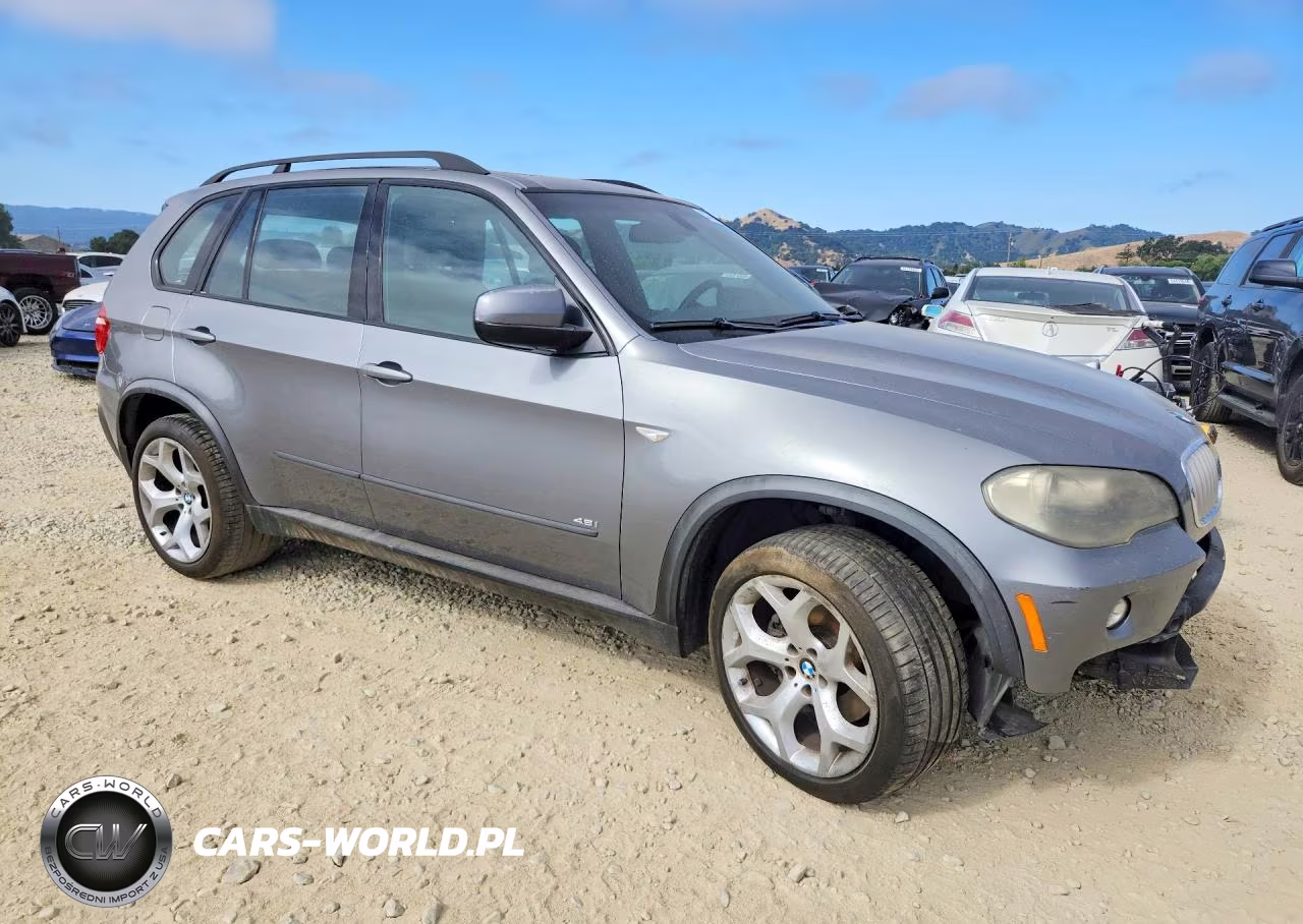 2007 BMW X5 4.8I VIN:5UXFE83567LZ43275 - 4