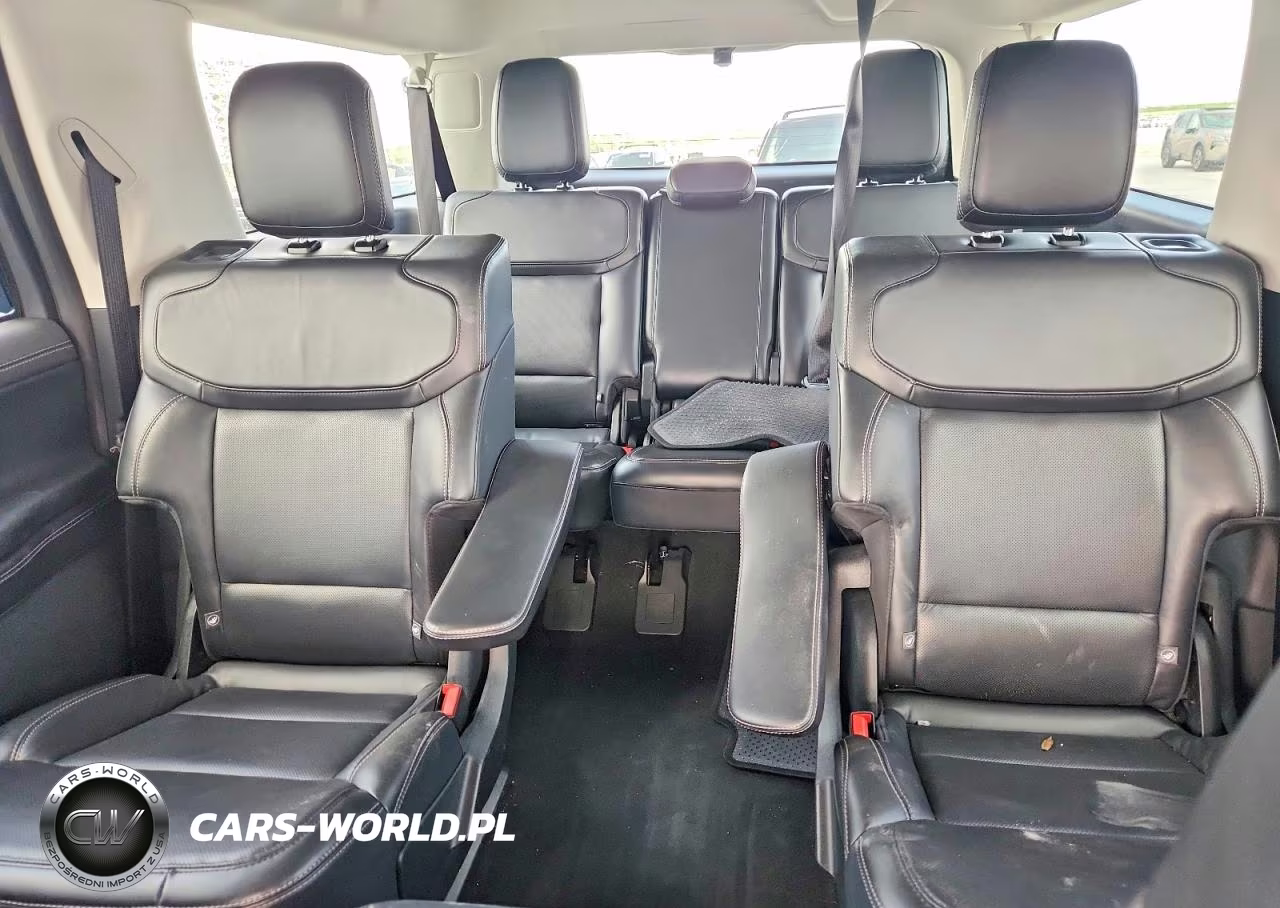 2025 Ford Expedition Max Platinum VIN:1FMJK1M86SEA15964 - 10