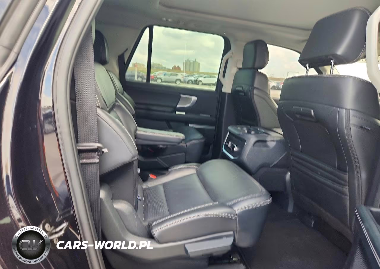 2025 Ford Expedition Max Platinum VIN:1FMJK1M86SEA15964 - 11