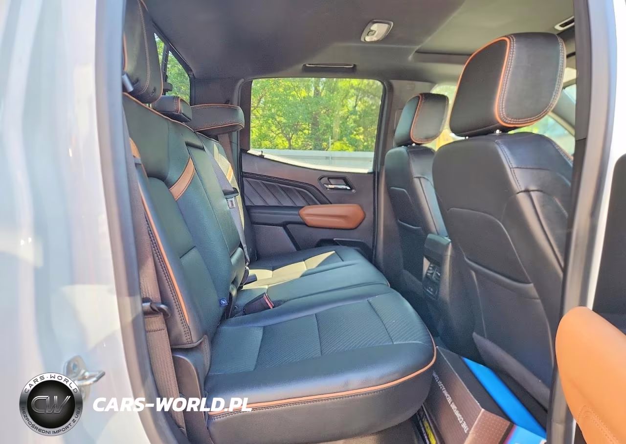 2024 GMC Canyon At4 VIN:1GTP6DEKXR1263053 - 10
